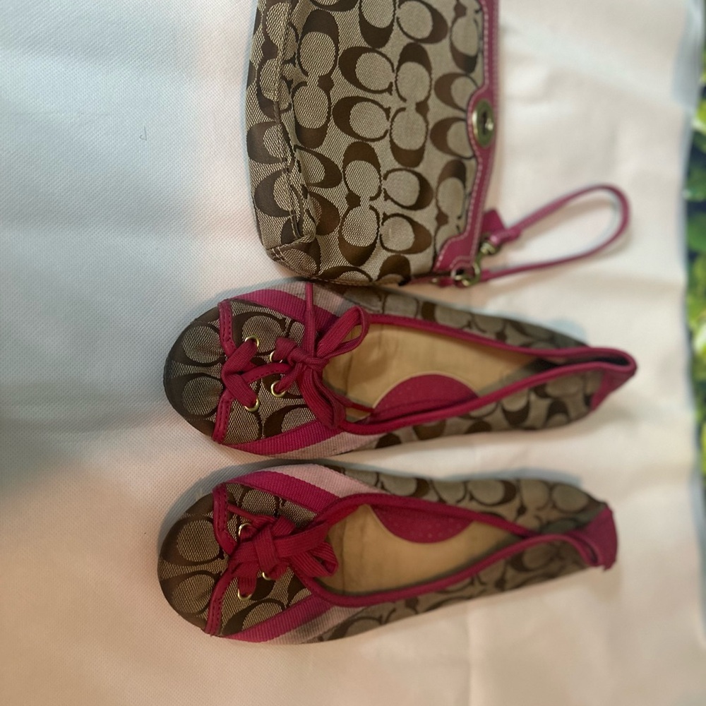 Coach Women's Pink and Brown Ballet Flats size 10